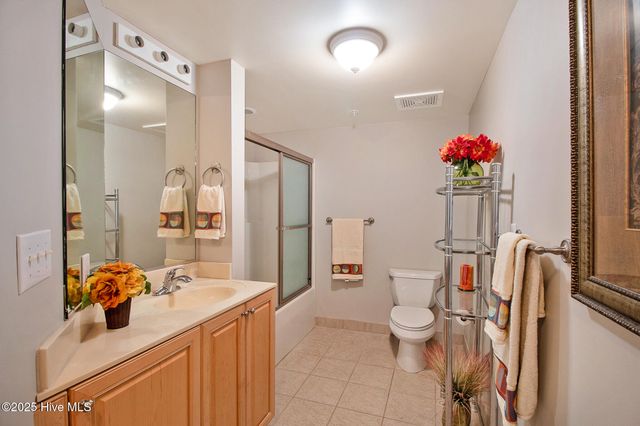 100 Olde Towne Yacht Club Road 512, Beaufort, NC 28516