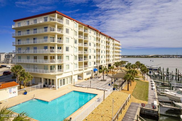 100 Olde Towne Yacht Club Road 512, Beaufort, NC 28516