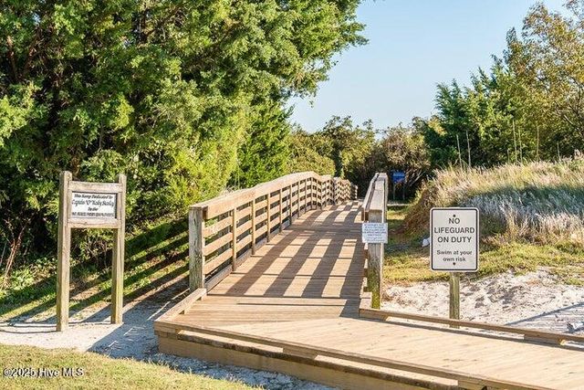 100 Olde Towne Yacht Club Road 512, Beaufort, NC 28516