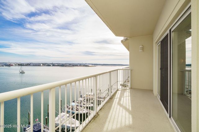 100 Olde Towne Yacht Club Road 512, Beaufort, NC 28516