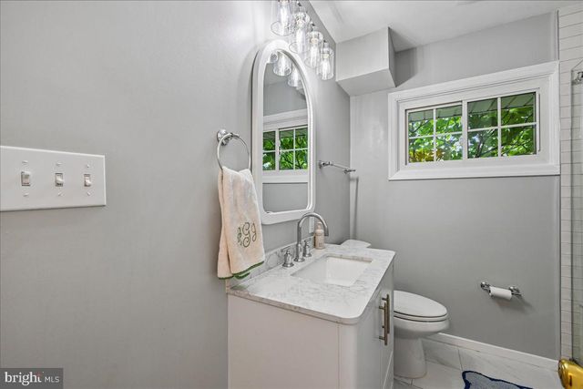 6722 WILLIAMS DR, Alexandria, VA 22307