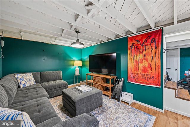 6722 WILLIAMS DR, Alexandria, VA 22307