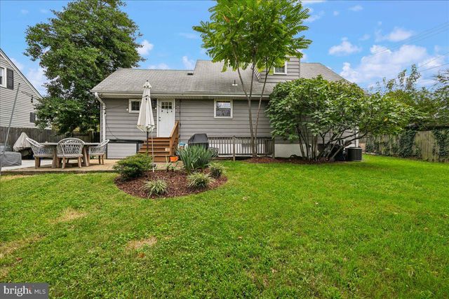 6722 WILLIAMS DR, Alexandria, VA 22307