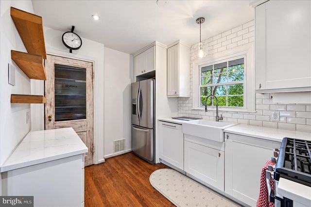 6722 WILLIAMS DR, Alexandria, VA 22307