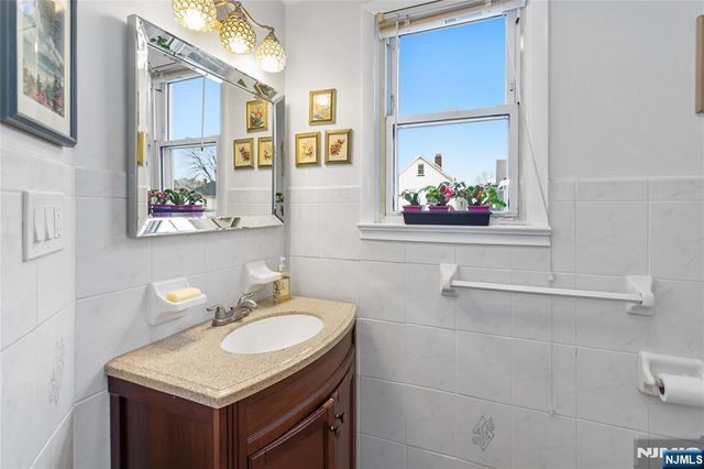 154 Sylvan Avenue, Clifton, NJ 07011