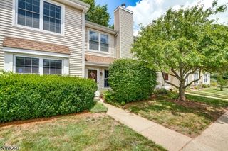 43 Nottingham Way, Franklin Twp., NJ 08873
