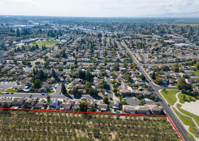 5706 Finney Rd, Salida, CA 95368