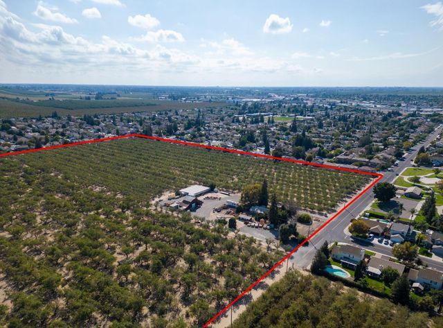 5706 Finney Rd, Salida, CA 95368