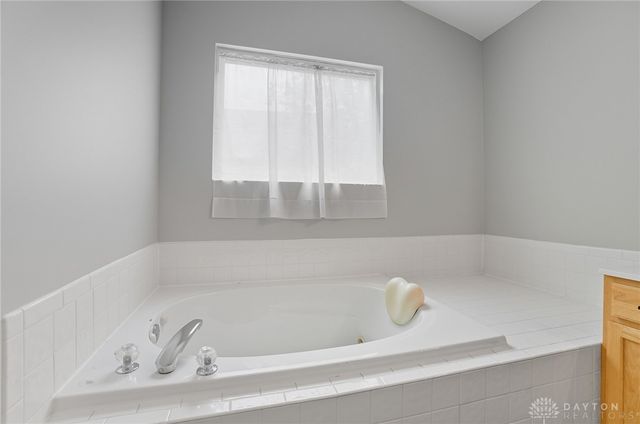 792 Oak Forest Drive, Morrow, OH 45152