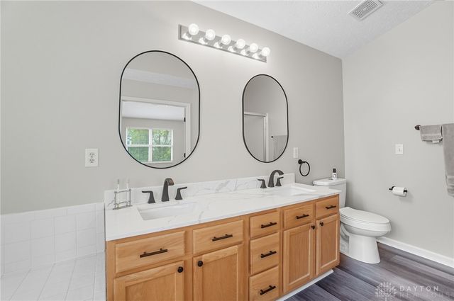 792 Oak Forest Drive, Morrow, OH 45152