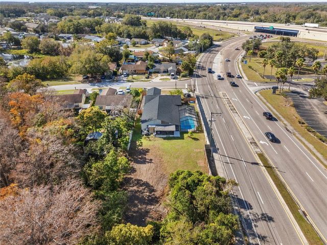 5721 CARROLLWOOD MEADOWS DRIVE, Tampa, FL 33625