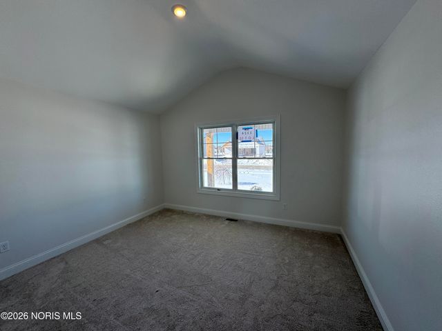 1324 Limerick Lane, Waterville, OH 43566