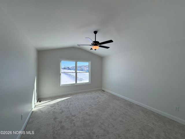 1324 Limerick Lane, Waterville, OH 43566