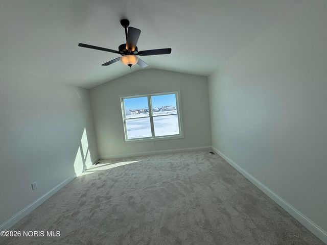 1324 Limerick Lane, Waterville, OH 43566