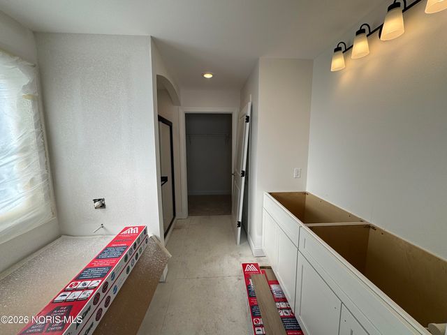 1324 Limerick Lane, Waterville, OH 43566