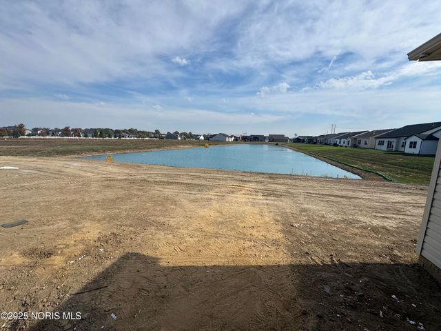 1324 Limerick Lane, Waterville, OH 43566