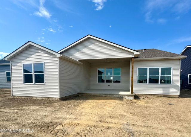 1324 Limerick Lane, Waterville, OH 43566