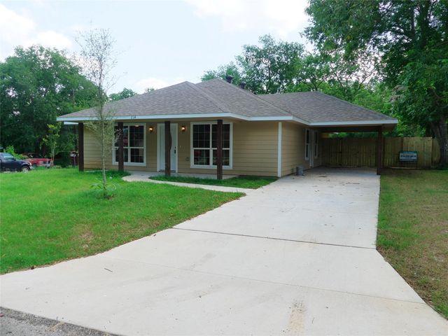 214 Braz, Bonham, TX 75418