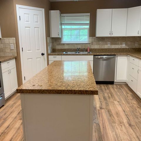 214 Braz, Bonham, TX 75418