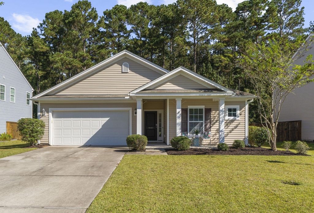1007 Victoria Pointe Lane, Summerville, SC 29485
