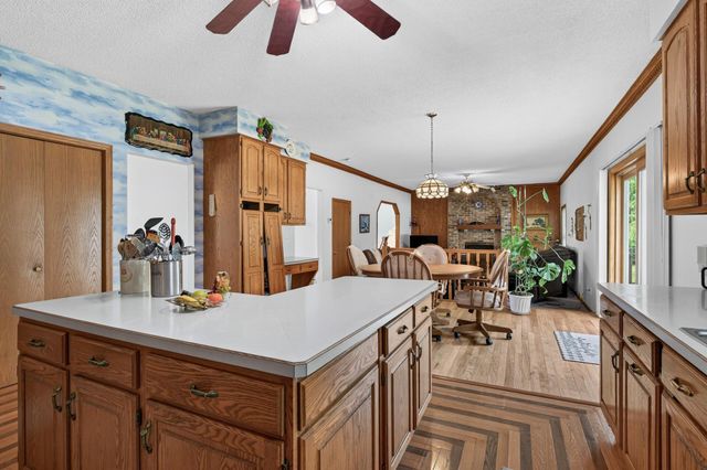 2230 Woodbridge Way, Woodbury, MN 55125