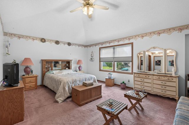 2230 Woodbridge Way, Woodbury, MN 55125