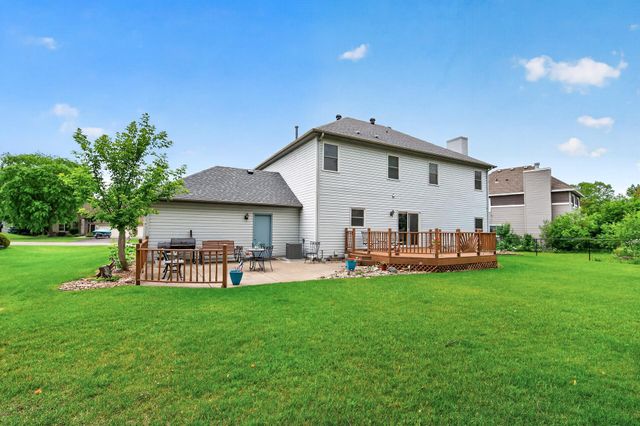 2230 Woodbridge Way, Woodbury, MN 55125