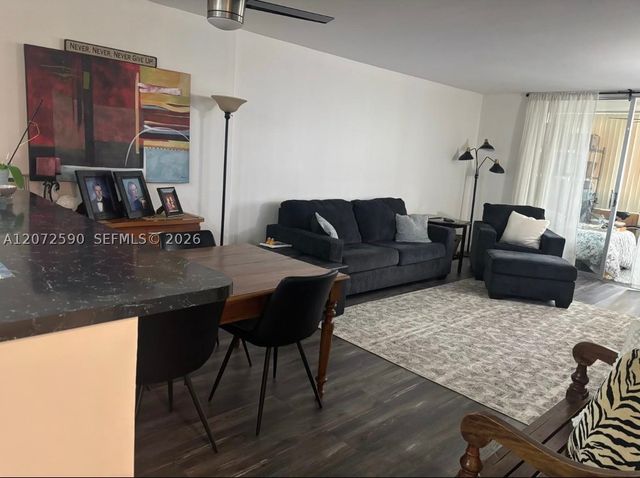 500 NE 12th Ave 704, Hallandale Beach, FL 33009