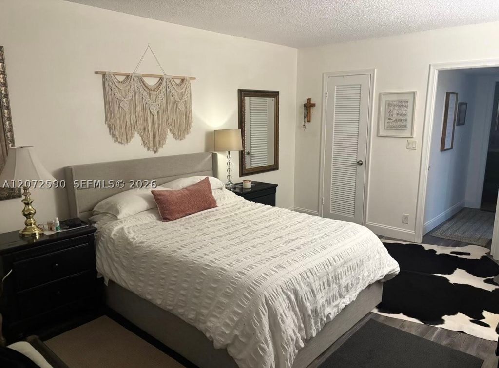 500 NE 12th Ave 704, Hallandale Beach, FL 33009