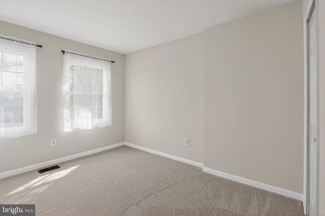 306 LOUNSBURY CT NE, Leesburg, VA 20176