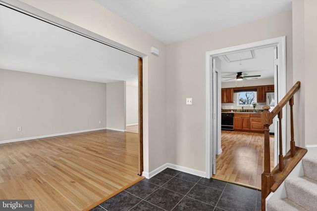 306 LOUNSBURY CT NE, Leesburg, VA 20176