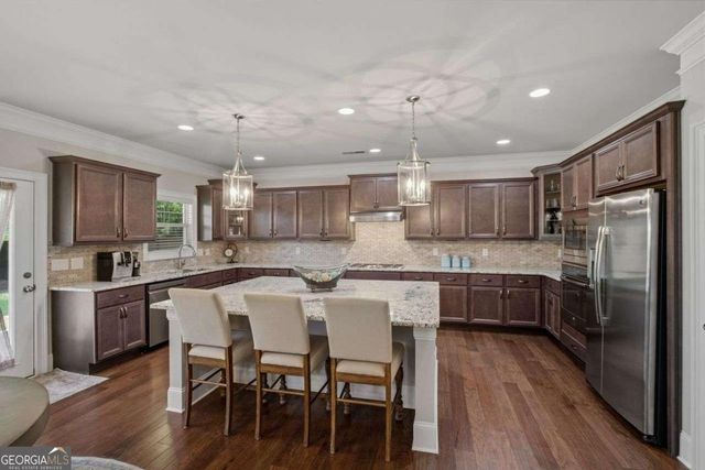 460 Wagon Hill Lane, Sugar Hill, GA 30518