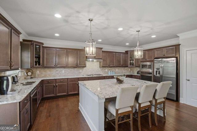 460 Wagon Hill Lane, Sugar Hill, GA 30518