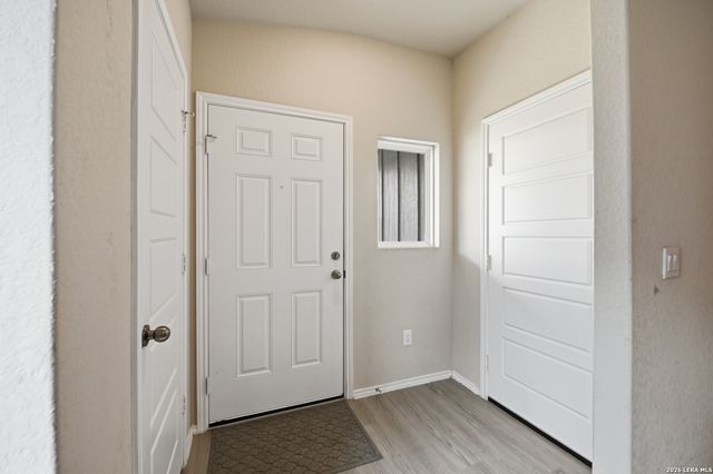 5731 FALCON POINT, San Antonio, TX 78222