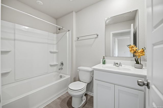 5731 FALCON POINT, San Antonio, TX 78222