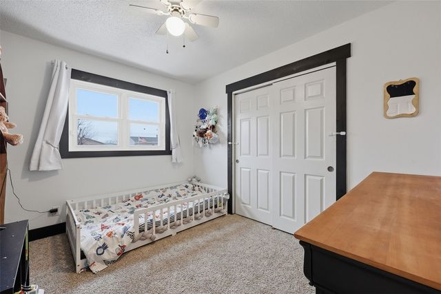 3150 7th St, Marion, IA 52302