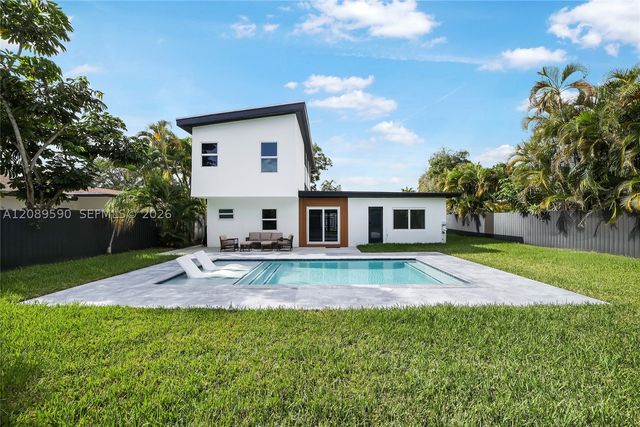 3056 NE 14th Ave 0, Oakland Park, FL 33334