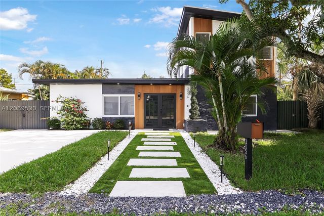 3056 NE 14th Ave 0, Oakland Park, FL 33334