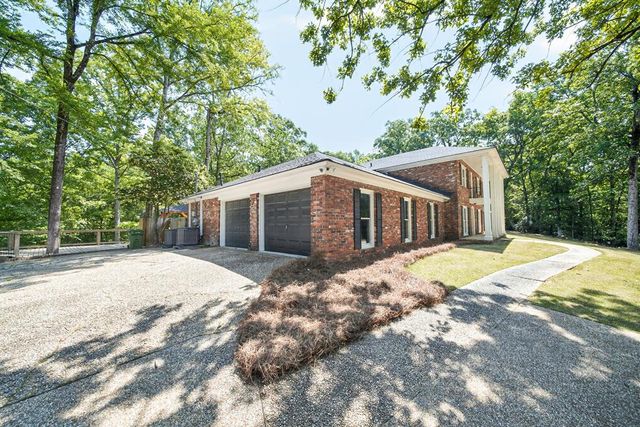 6758 Standing Boy Road, Columbus, GA 31904