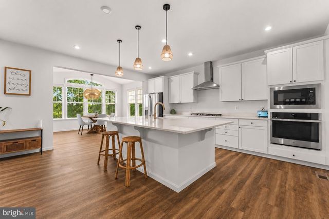 132 TRIANGLE CT, Winchester, VA 22602