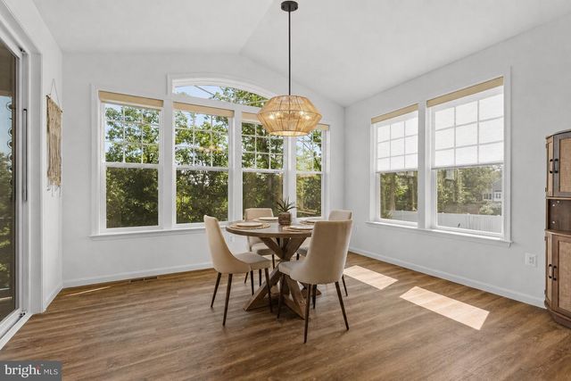 132 TRIANGLE CT, Winchester, VA 22602