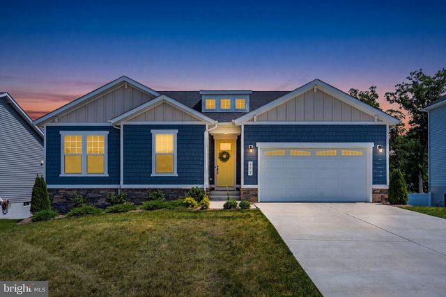 132 TRIANGLE CT, Winchester, VA 22602