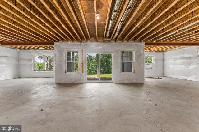 132 TRIANGLE CT, Winchester, VA 22602