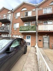 7114 163rd Street 2nd fl, Fresh Meadows, NY 11365
