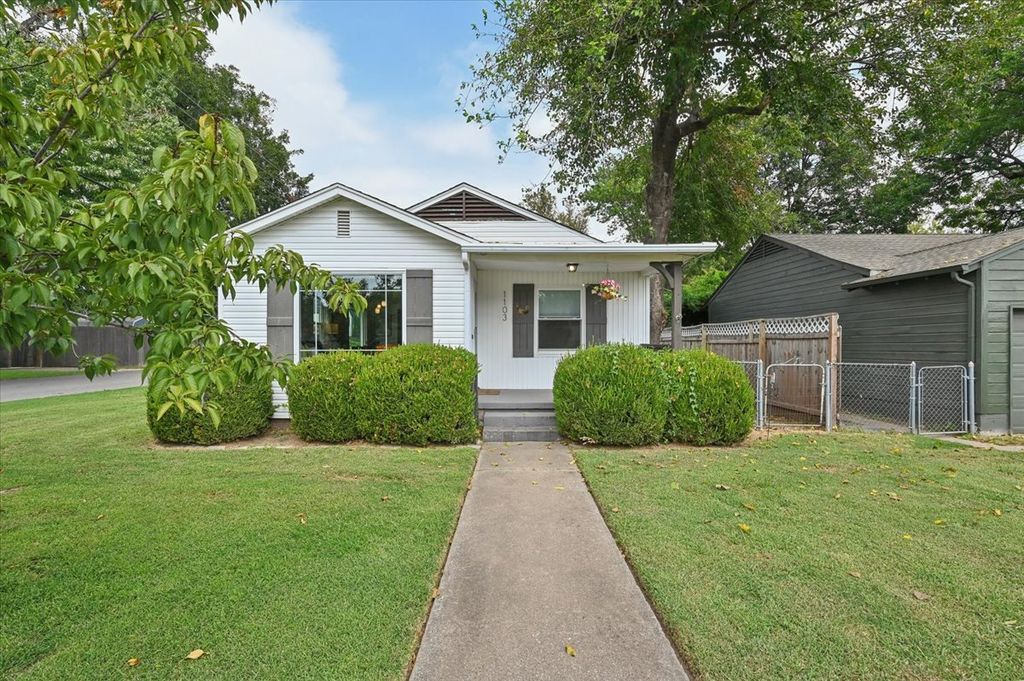 1103 E 39th Street, Tulsa, OK 74105