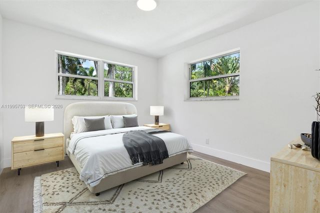 2704 Cleveland St, Hollywood, FL 33020