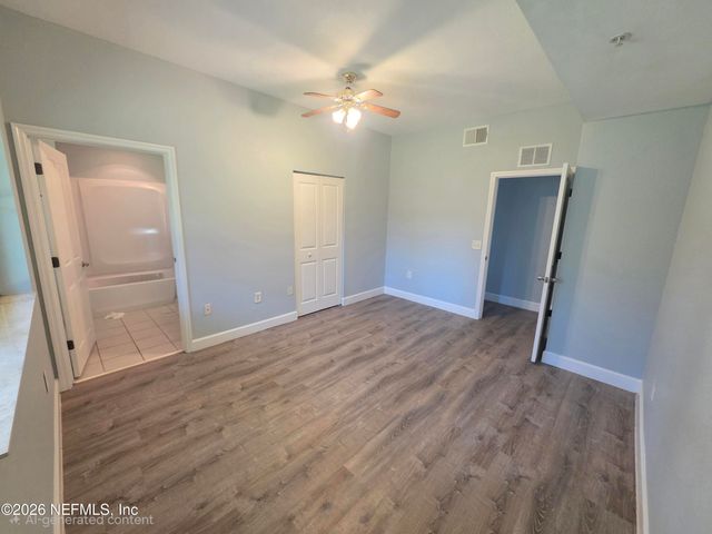 9745 TOUCHTON Road 102, Jacksonville, FL 32246