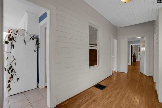 607 Holland Avenue, Cayce, SC 29033