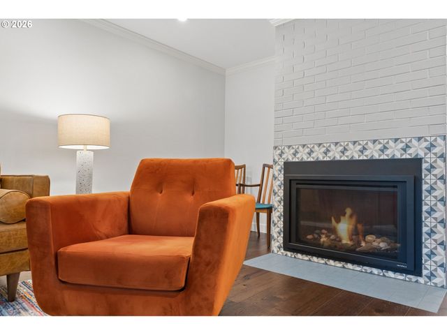 38 GREENRIDGE Ct, Lake Oswego, OR 97035