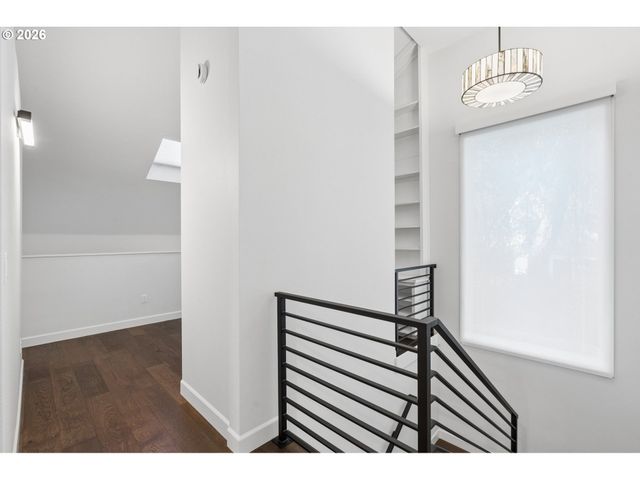 38 GREENRIDGE Ct, Lake Oswego, OR 97035